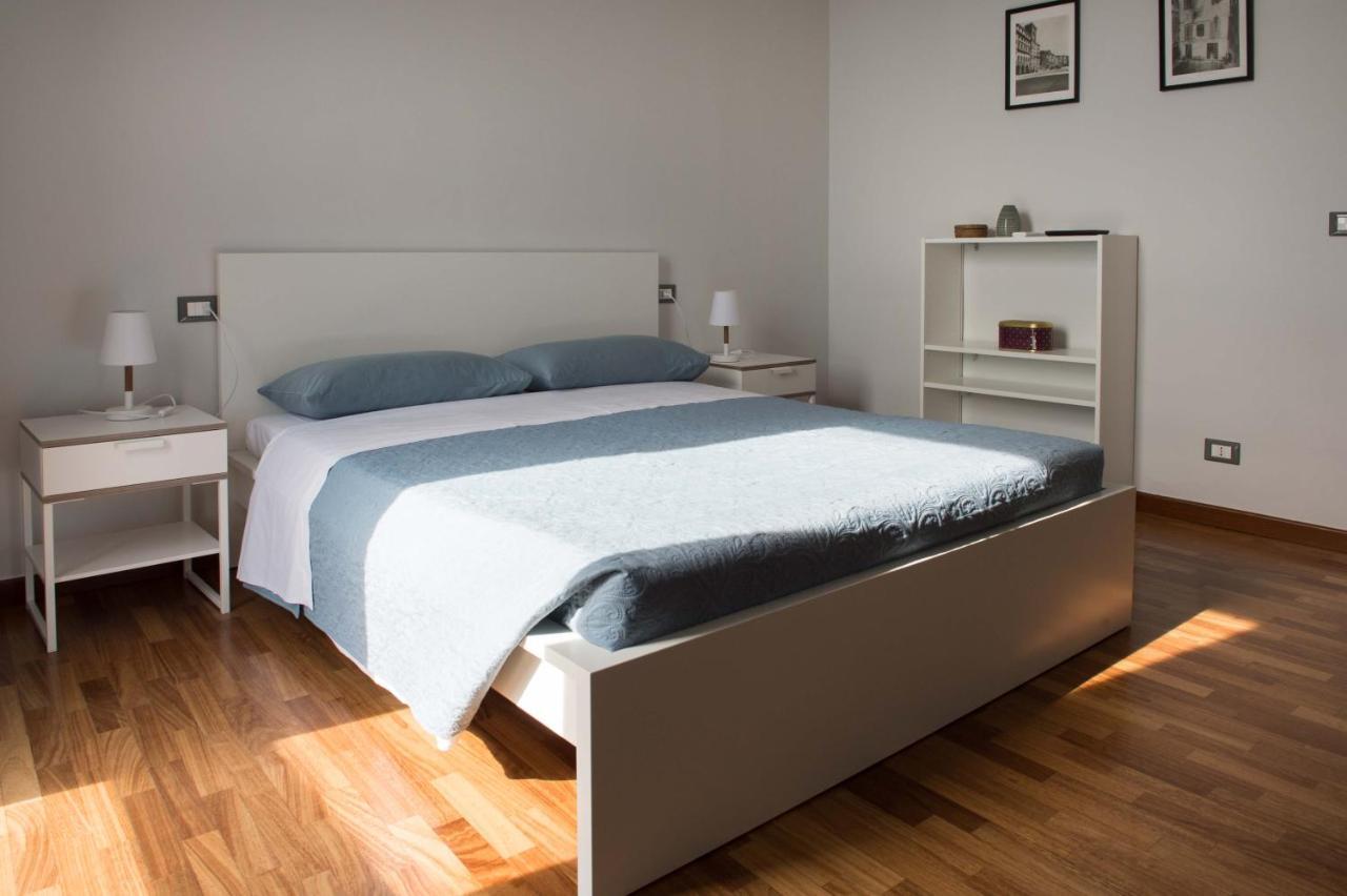 Casa Sottoripa Apartment เจนัว ภายนอก รูปภาพ