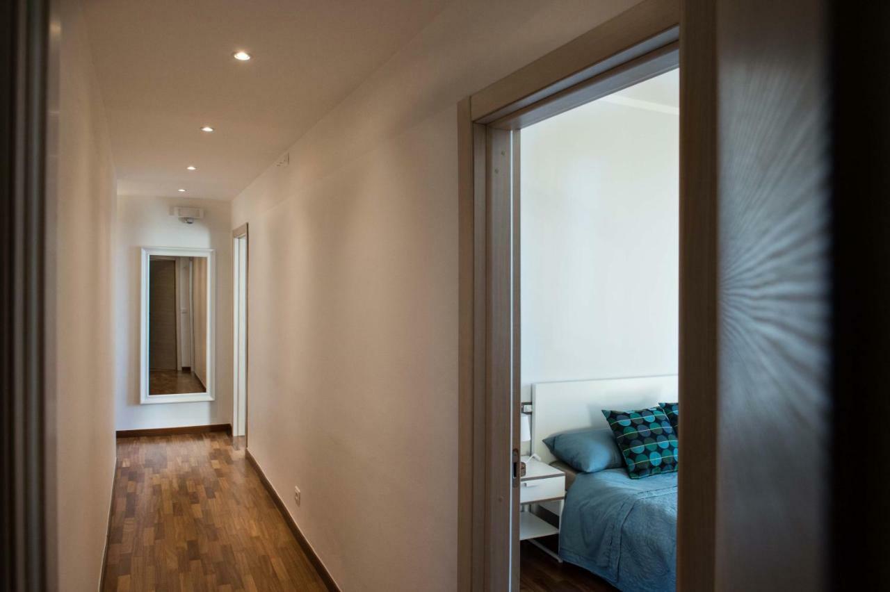Casa Sottoripa Apartment เจนัว ภายนอก รูปภาพ
